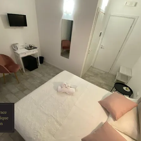 Terrace Boutique 4*